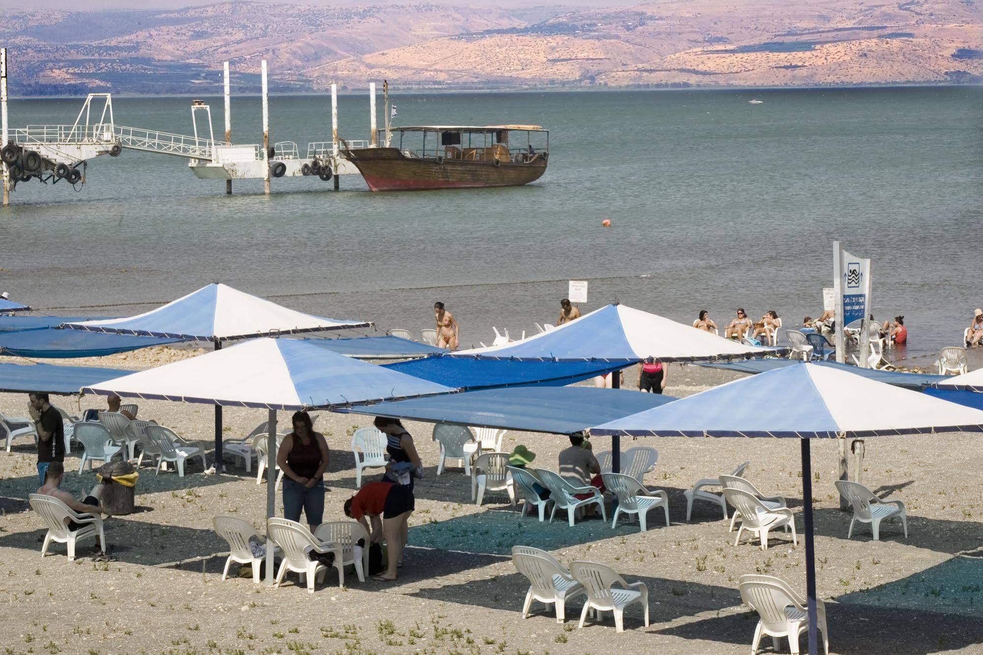 Nof Ginosar Kibbutz Hotel Exterior foto